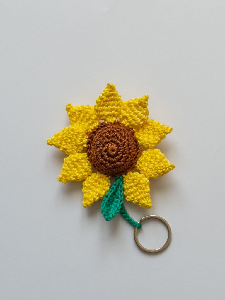 portachiavi-girasole-amigurumi