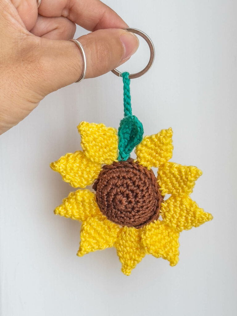 portachiavi-girasole-amigurumi