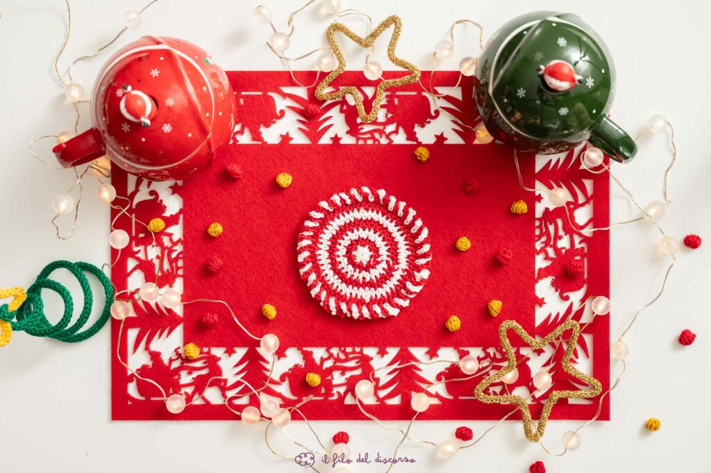 Sottobicchiere Natale all'uncinetto