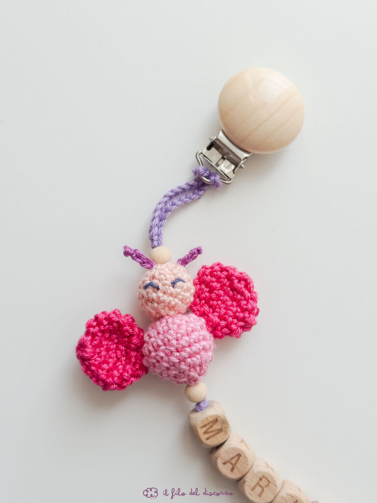 clip ciuccio farfalla amigurumi